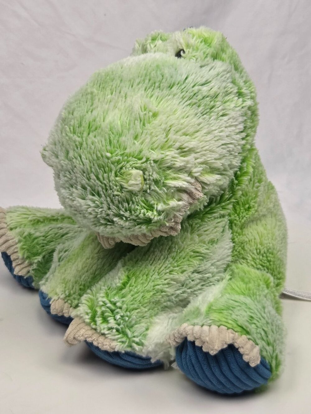 Babies R Us / Toys R Us green dinosaur plush 8.5"